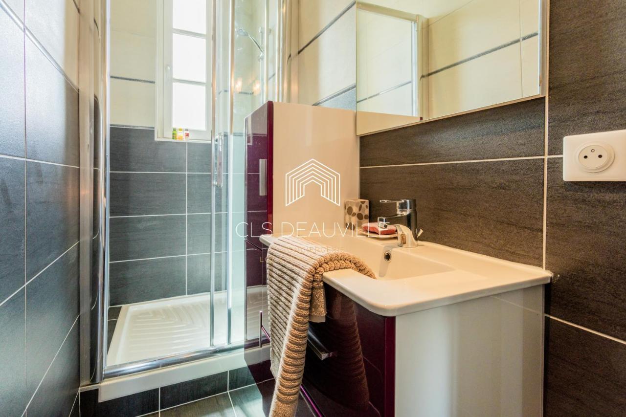 Appartement Les Mouettes C.L.S Deauville Buitenkant foto